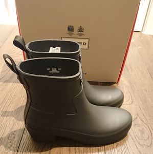 Hunter Refined low heel ankle biker boots, size 7